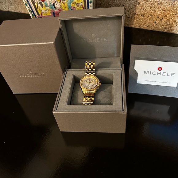 Michele Serein Chronograph Gold and Diamond watch - Picture 2 of 11